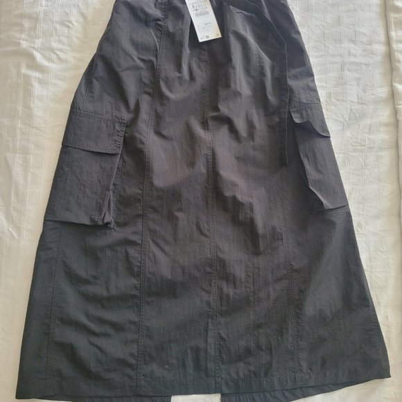 Nylon Cargo Skirt - Picture 14 of 14